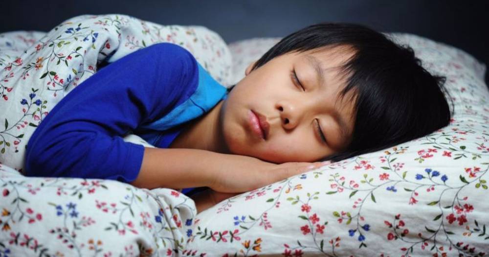 10 Tip Mudah Untuk Ajar Anak Tidur Bilik Sendiri