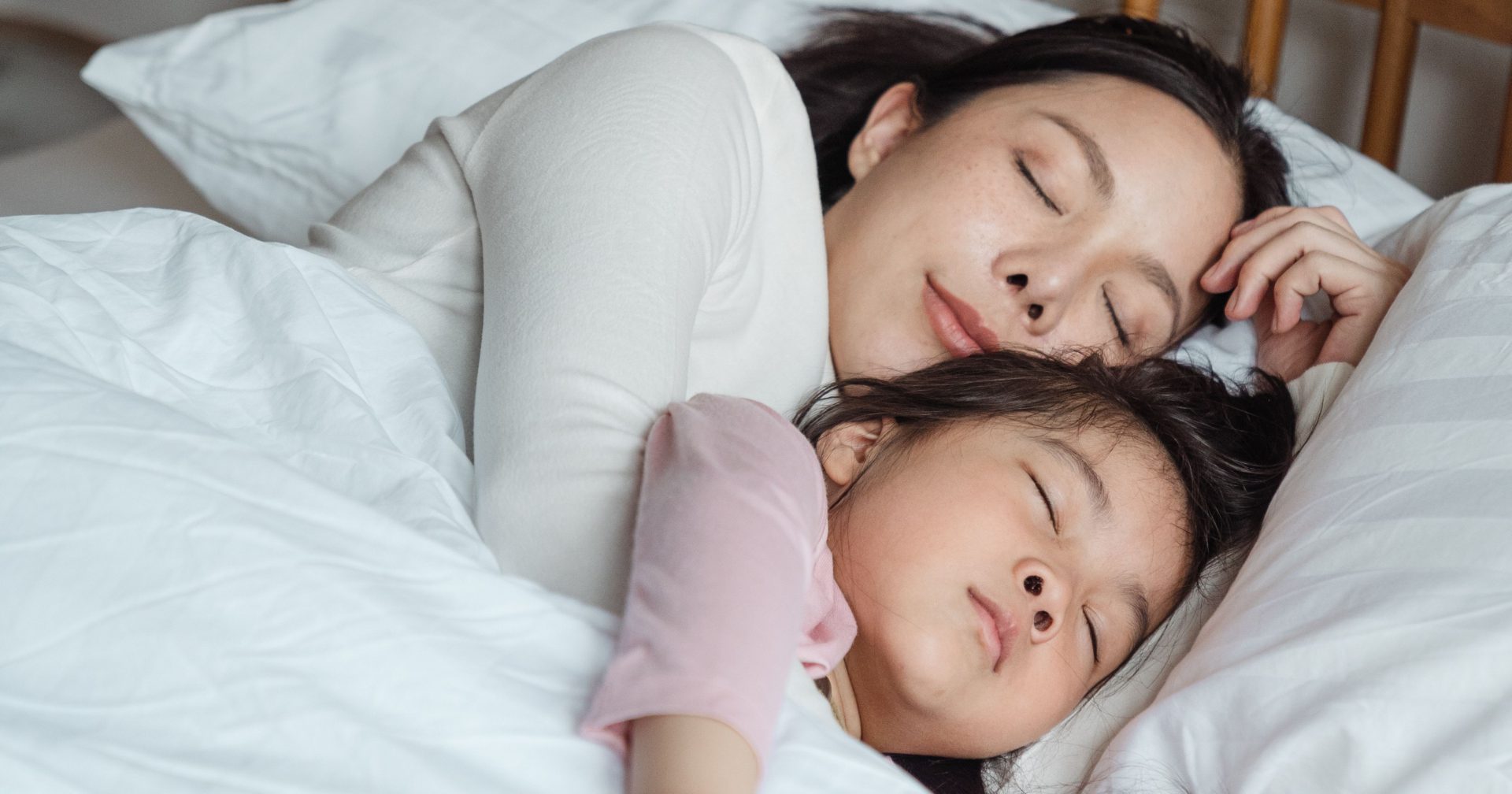 5 Teknik Mudah Dari Pakar Untuk Ajar Anaka Tidur Bilik Sendiri