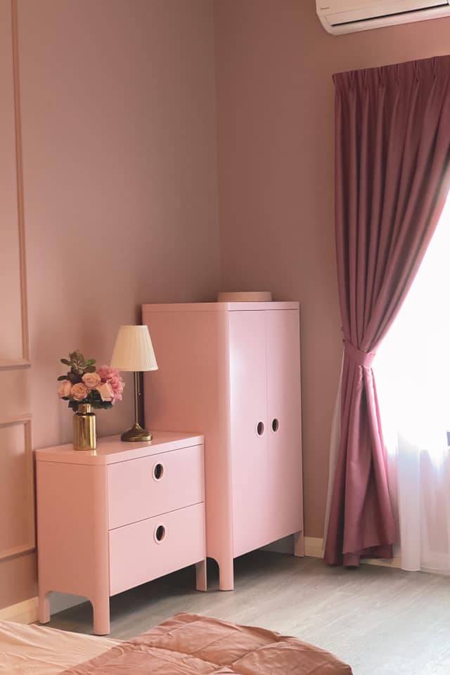 Bilik tidur Dusty Pink untuk anak perempuan, mak pun nak bilik macam ni
