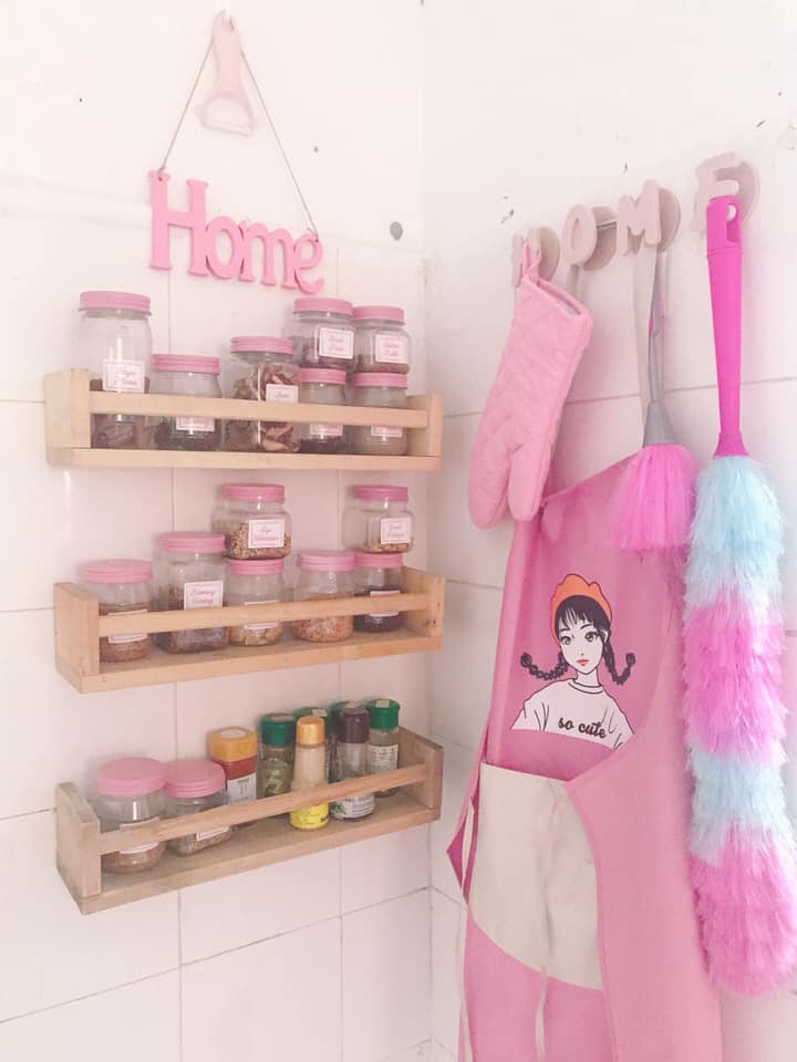 Tema "Soft Pink" Jadikan Dapur Rumah PPR Ni Nampak Cute Je 13
