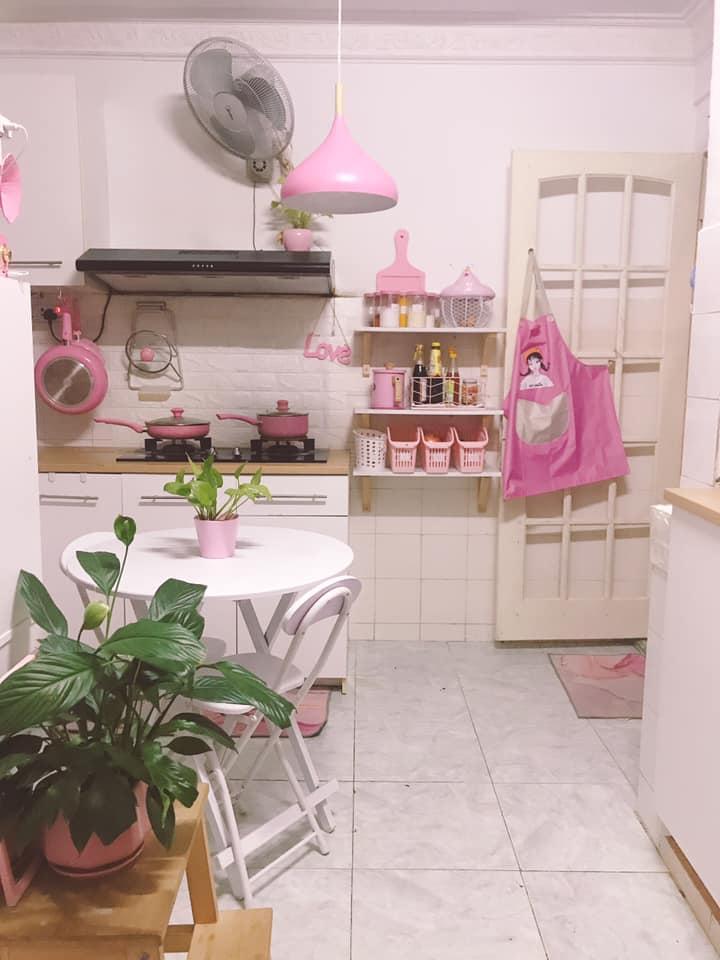 Dapur Sempit Rumah Flat Kos Rendah Dengan Tema &#8220;Soft Pink&#8221;