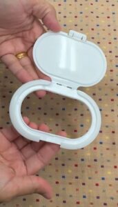 Jangan Buang Penutup Tisu Basah, DIY Mudah Penyangkut Tuala Dapur !